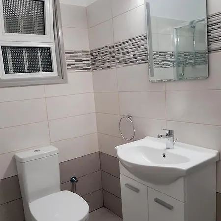 Cozy Holyday Apartment Paralimni