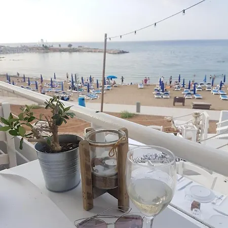 Cozy Holyday * Paralimni