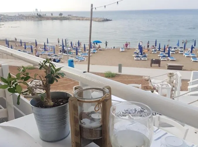 Cozy Holyday * Paralimni